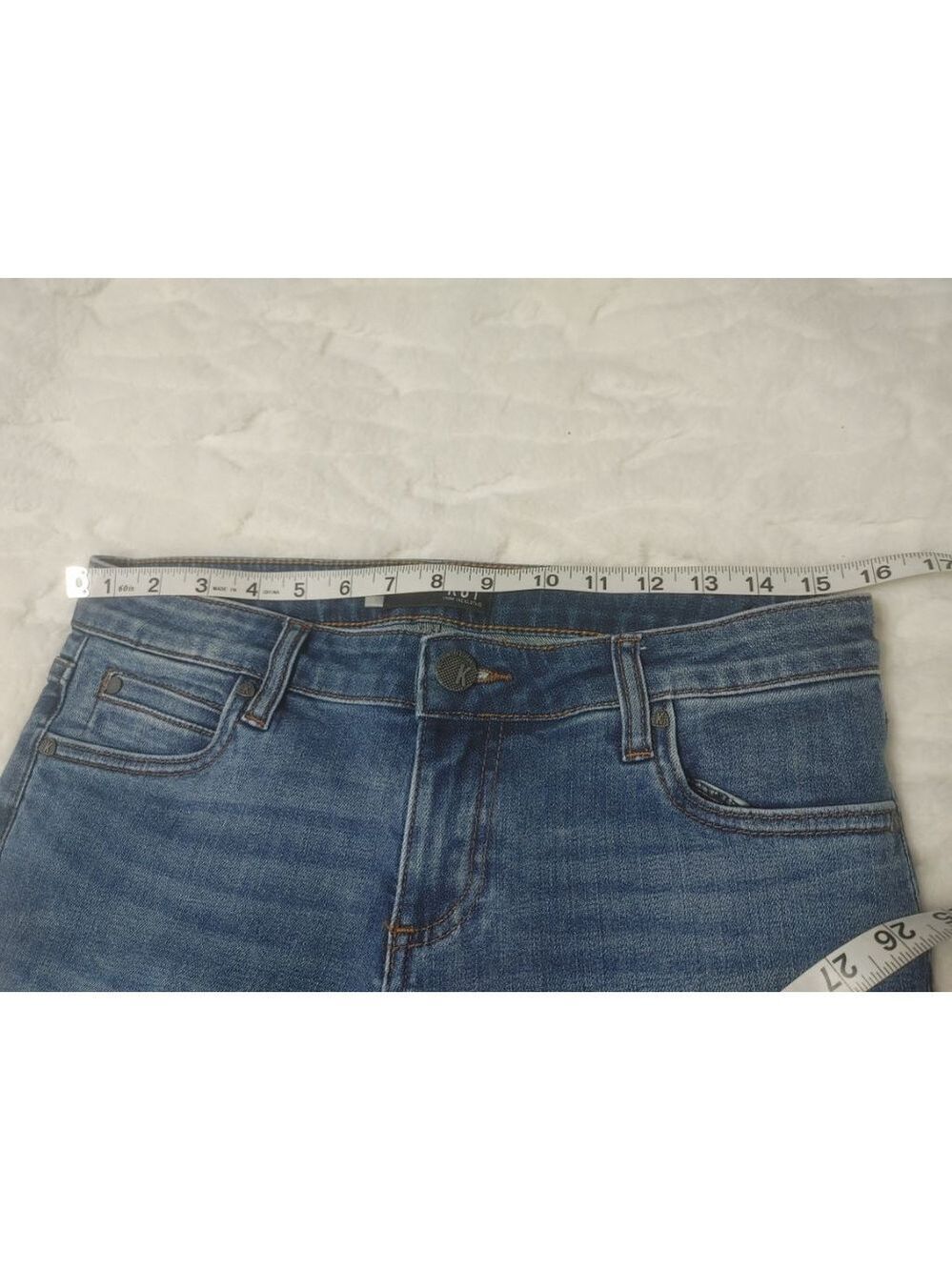 Women's KUT Jeans Catherine Boyfriend Size 6 Blue Denim - Picture 8 of 10